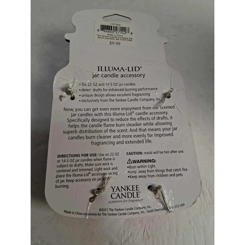 Yankee Candle Sparkling Cinnamon 22oz Jar Candle with Illuma-Lid Topper Seasonal